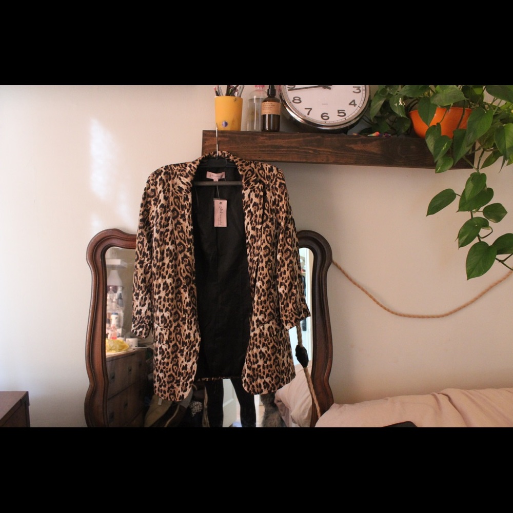 Cheetah silk blazer